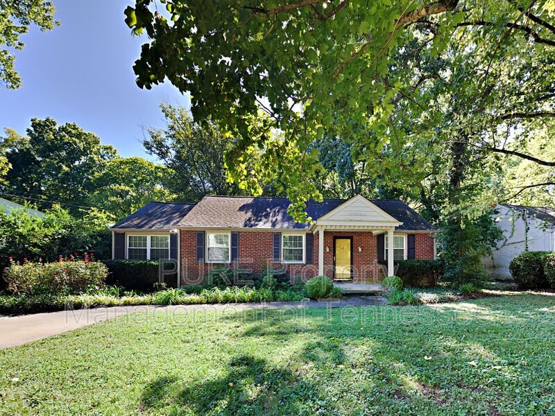 3818 Woodmont Ln, Nashville, TN 37215 House Rental in Nashville, TN