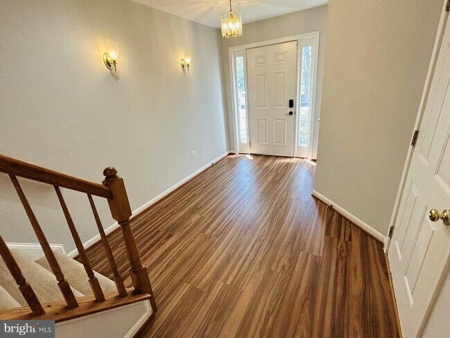 Foto del edificio - 2503 Wheat Meadow Ct