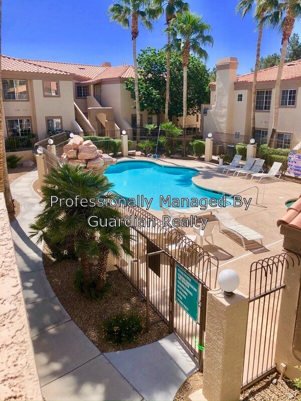 Foto del edificio - 1851 Hillpointe Rd