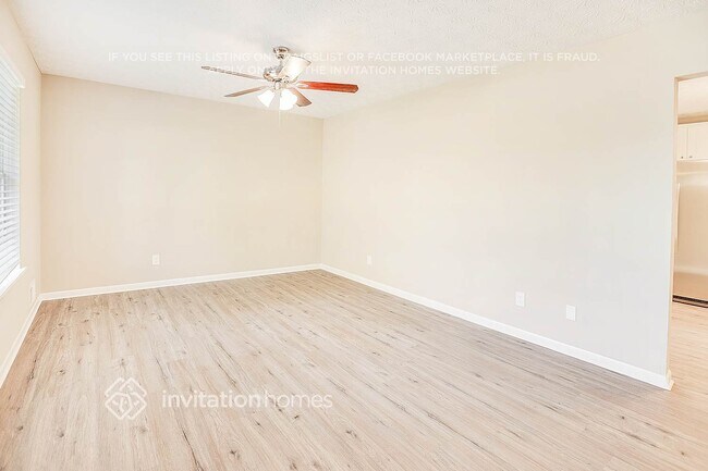 Foto del edificio - 237 W James Cir