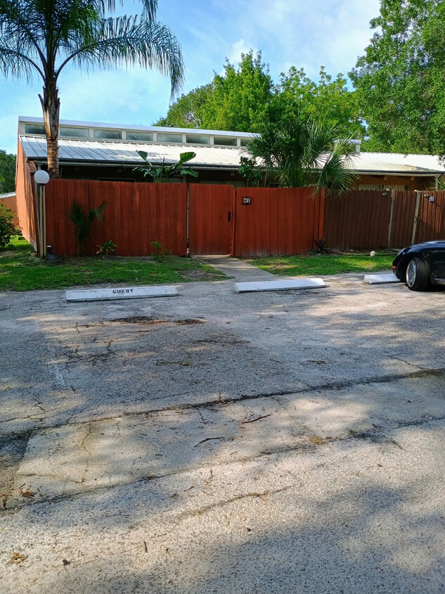 Front of Unit A1 - 500 N Jefferson Ave