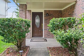 Building Photo - 3702 Bent Springs Ln