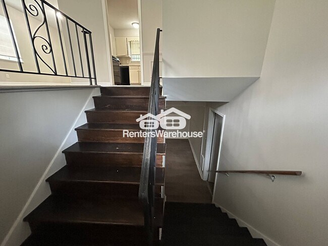 Foto del edificio - 2321 Stonewood Dr