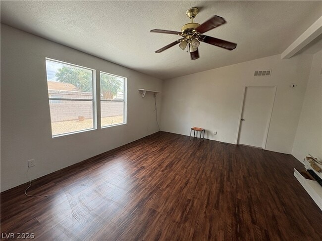 Foto del edificio - 4877 Saguaro Way