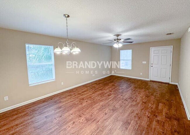 Foto del edificio - 7600 Free Ave