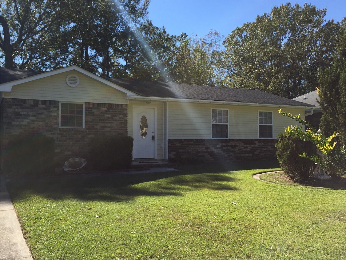 220 Braly Dr, Summerville, SC 29485 House Rental in Summerville, SC