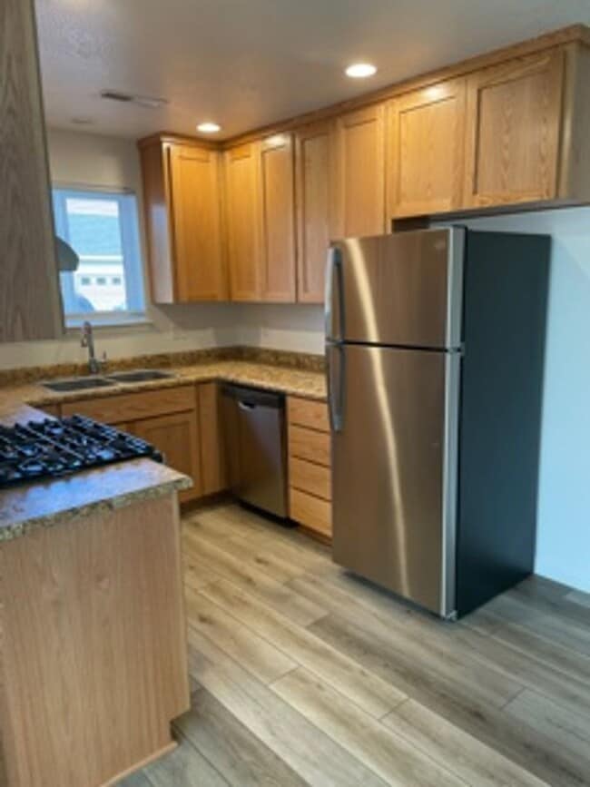 Foto del edificio - 3 BEDROOMS SINGLE LEVEL HOME