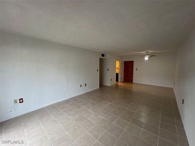 Building Photo - 1849 Maravilla Ave