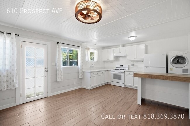 Building Photo - 610 Prospect Ave