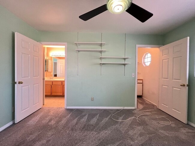 Building Photo - Welcome to this stunning 4-bedroom, 3-bath...