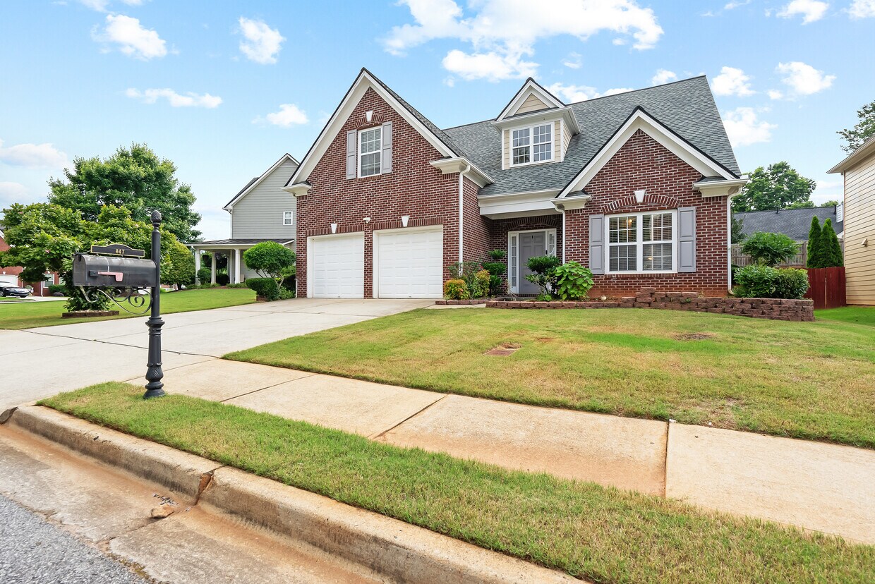Primary Photo - 847 Edgeley Ln