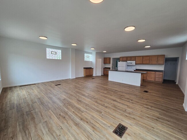 Foto del edificio - 2 Bedroom 1 Bathroom - Single Floor Living