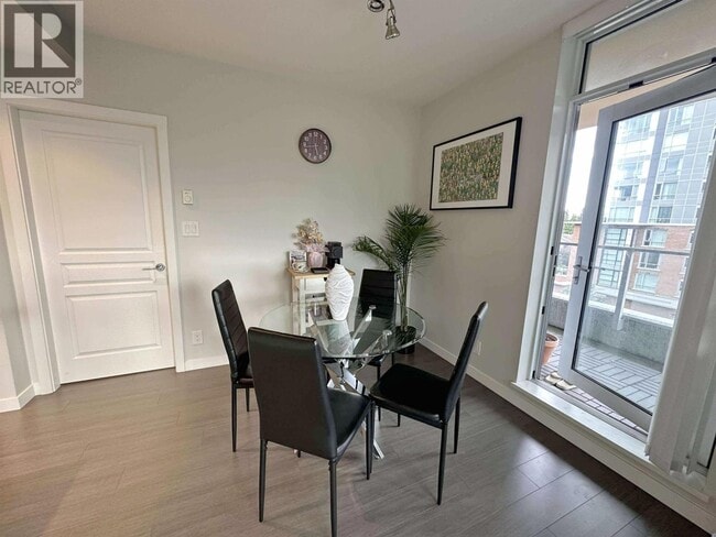 Building Photo - 3093 Windsor Gate