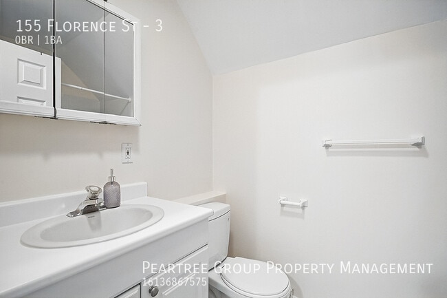 Building Photo - Fabulous Florence-Studio Apt in Downtown O...