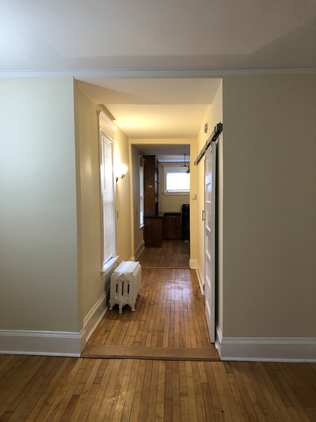 Foto del edificio - 3025 Garfield Ave