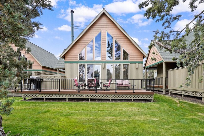 Foto del edificio - 8825 SW Canyon Wren Ct