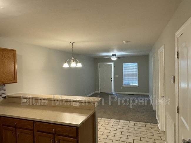 Photo - 312 Morris St Apartment