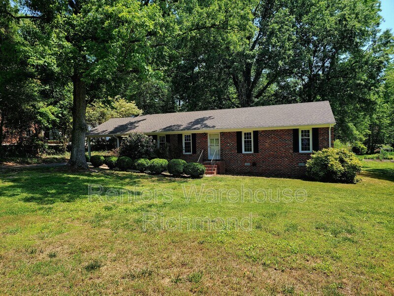 Primary Photo - 8139 N Mayfield Ln