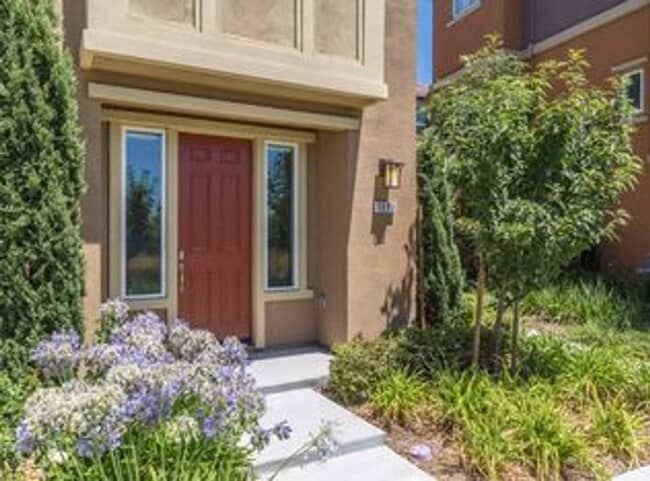 COMING SOON 3BR3BA - COMING SOON 3BR3BA House