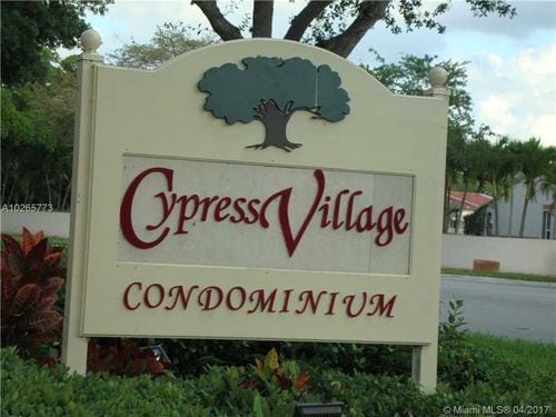 Primary Photo - 7221 Miami Lakes Dr