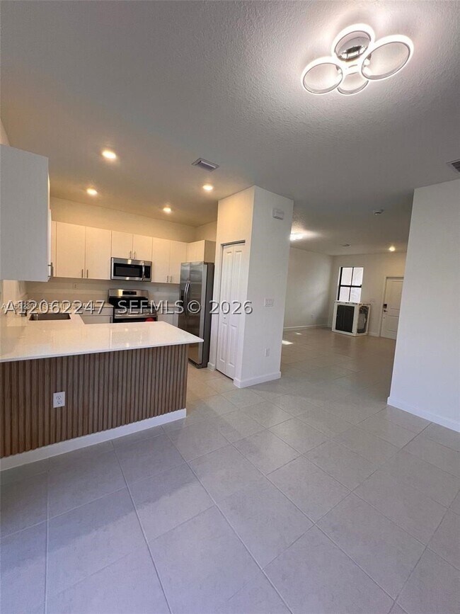 Foto del edificio - 23055 SW 129th Ave