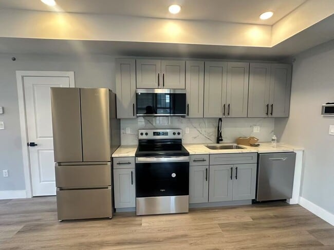 Foto del edificio - 2104 Reed St