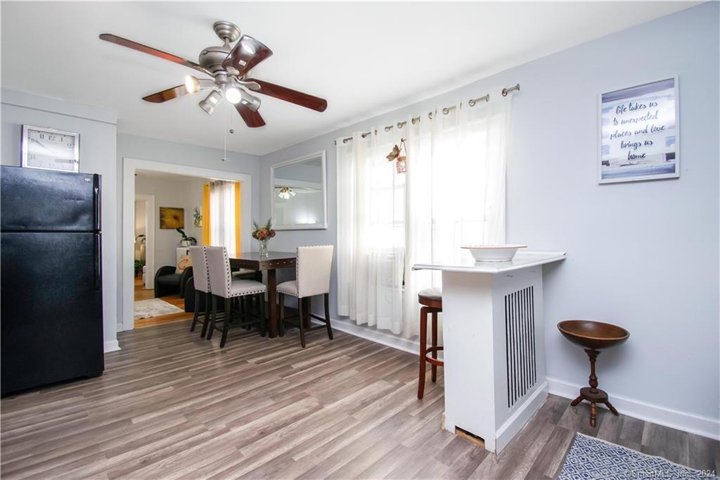 Primary Photo - 54 Stonington St