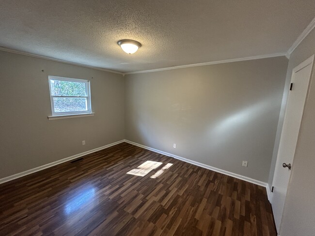 Bedroom 2 - 3626 Missionaire Ave