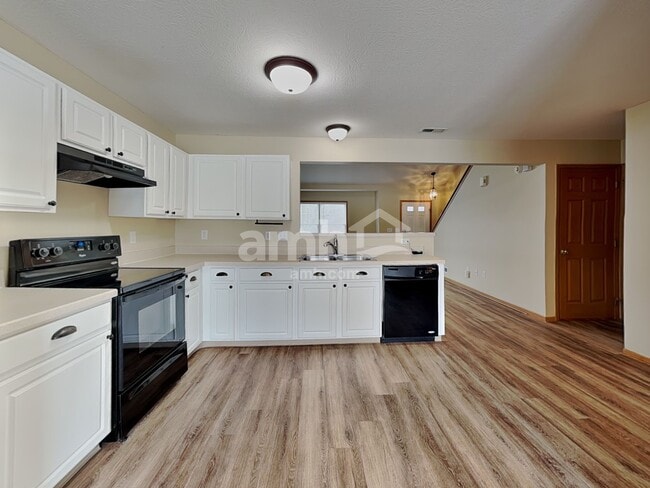 Foto del edificio - 3894 Snowshoe Ave