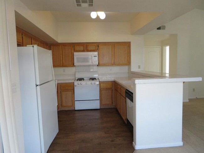 Building Photo - 1400 SEWARD ST UNIT 202