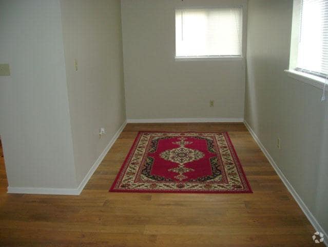 Dining Room - Hillsdale Apartments