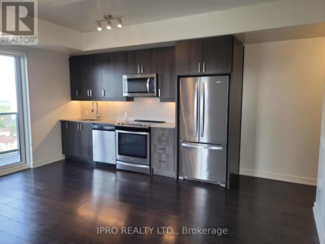 Building Photo - 8-1808 Nahani Way