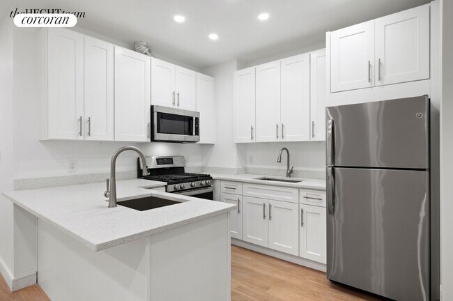 Foto del edificio - 507 Rutland Rd