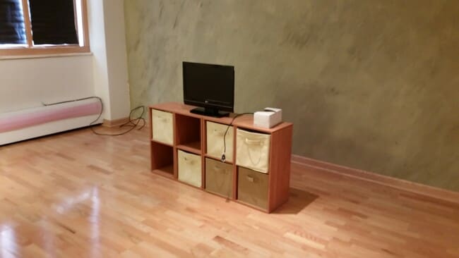 main room - 1516 Hinman Ave