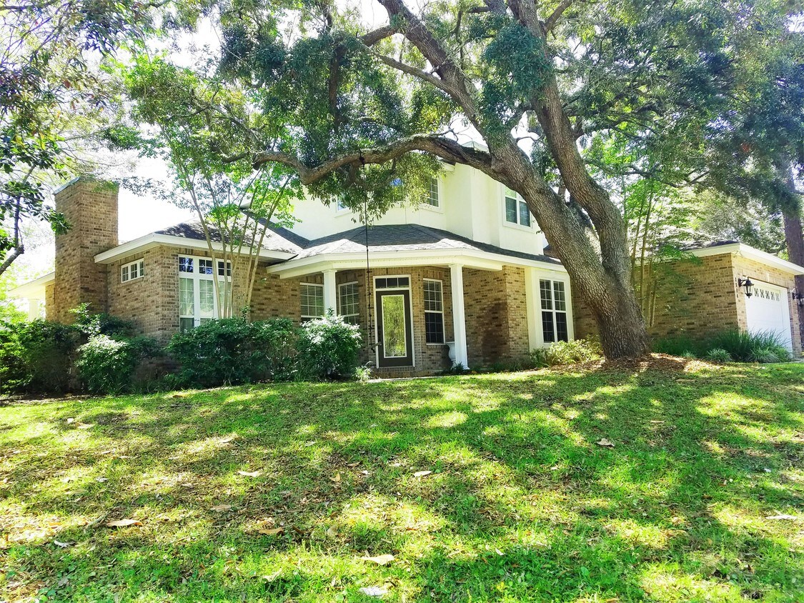 Primary Photo - 2514 Pelican Bay Dr