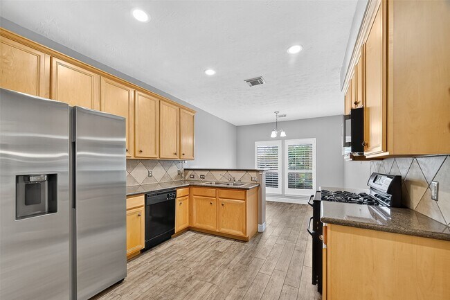 Foto del edificio - 1408 S Friendswood Dr