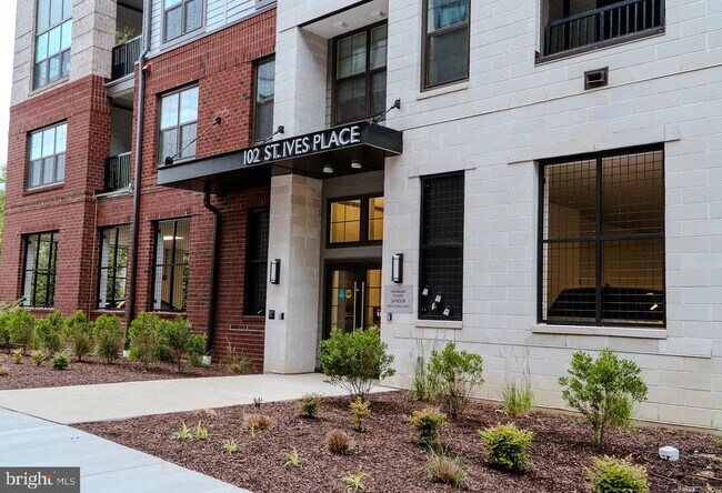 Foto del edificio - 102 St Ives Pl
