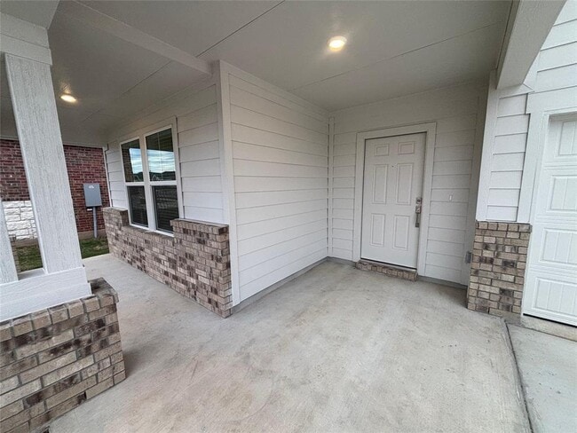 Building Photo - 221 Rodney Boat Rd