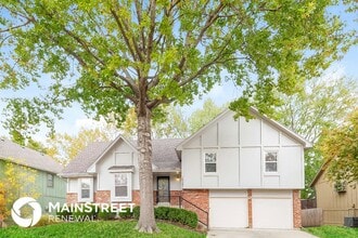 Building Photo - 15347 Newton Dr