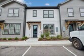 Foto principal - 621 Wallace Ct