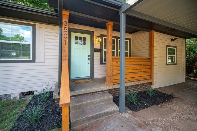 Photo - 3501 Sycamore Dr (Midwest City, OK) House