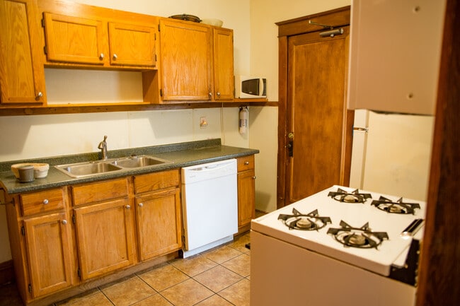 Foto del edificio - 417 11th Ave SE