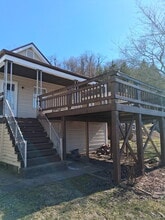 Building Photo - 2210 Marshall St