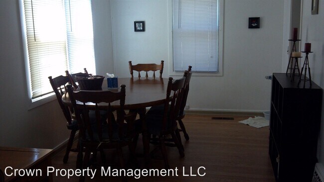 Foto del edificio - 1309-1309 Perkins Ave