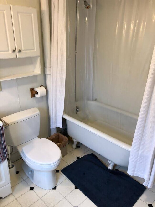 Photo - 25 Main St Apartment