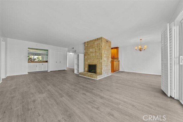 Primary Photo - 2345 Roscomare Rd