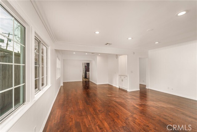 Building Photo - 22020 Buenaventura St