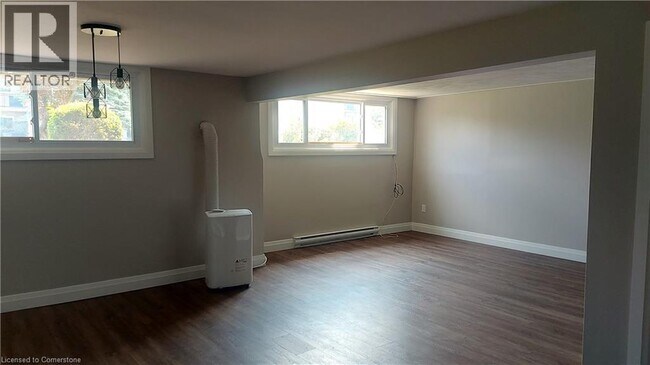 Building Photo - 106 Chandler Dr