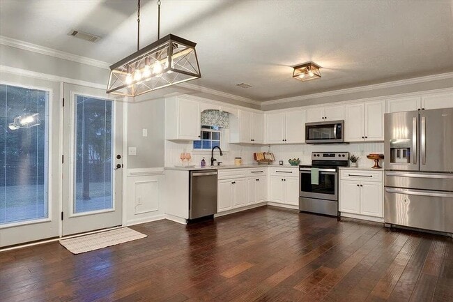 Building Photo - 756 Keyes Dr