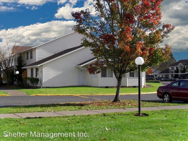Building Photo - 3 br, 2 bath Apartment - 205 N. Gun Club Road